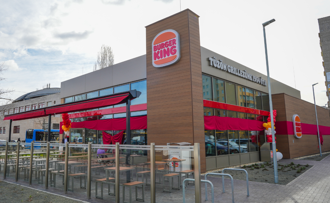 Megérkezett a BURGER KING® a Csepel Plazához!